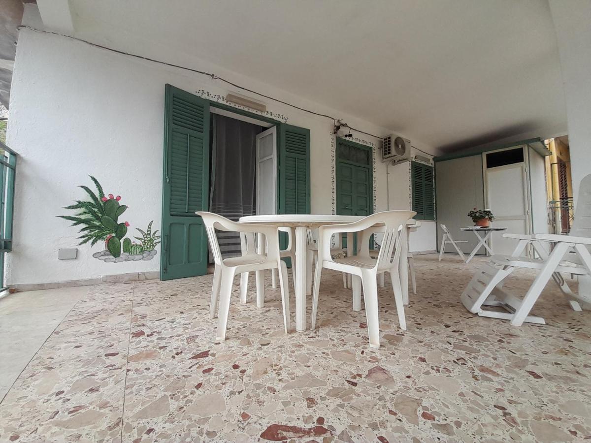 קפאצ'י Casa Vacanze Ciccine מראה חיצוני תמונה